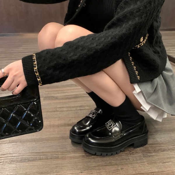 Metal buckles small shoes chanelstyle loafers