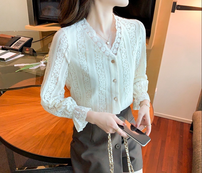 Temperament V-neck inside the ride tops spring lace lady shirt