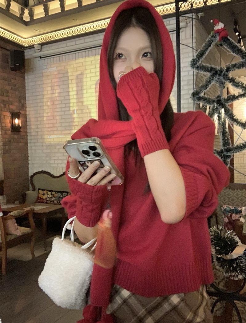 Autumn and winter red sweater christmas tops for women