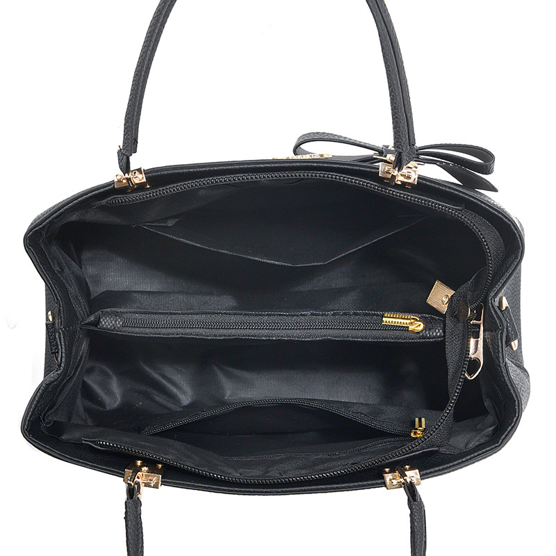 Messenger shoulder fashion handbag for women