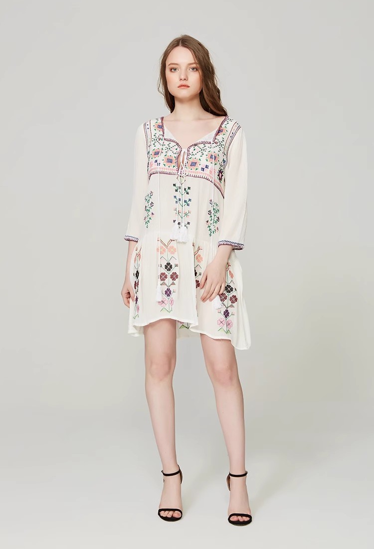 National style temperament flowers embroidery dress