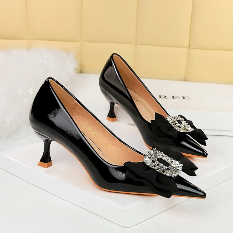 Light luxury fashion bow middle-heel shoes for women