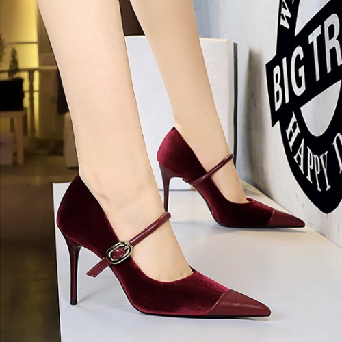 Pointed low high-heeled shoes fine-root banquet shoes