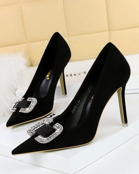 Fine-root banquet shoes pointed high-heeled shoes for women