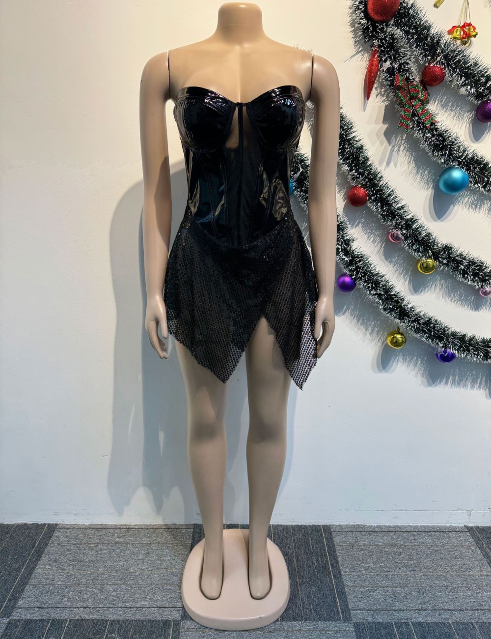 Split sexy sequins gauze wrapped chest dress