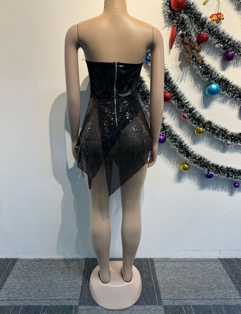 Split sexy sequins gauze wrapped chest dress