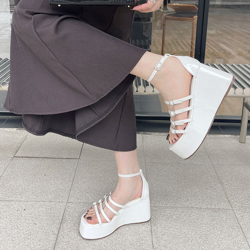 Trifle square head belt fashion sandals for women