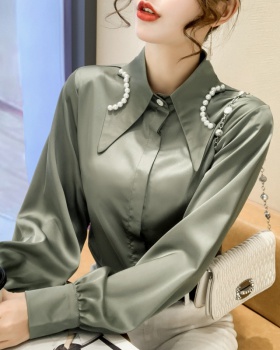 Pearl collar Western style fashion shirt for women