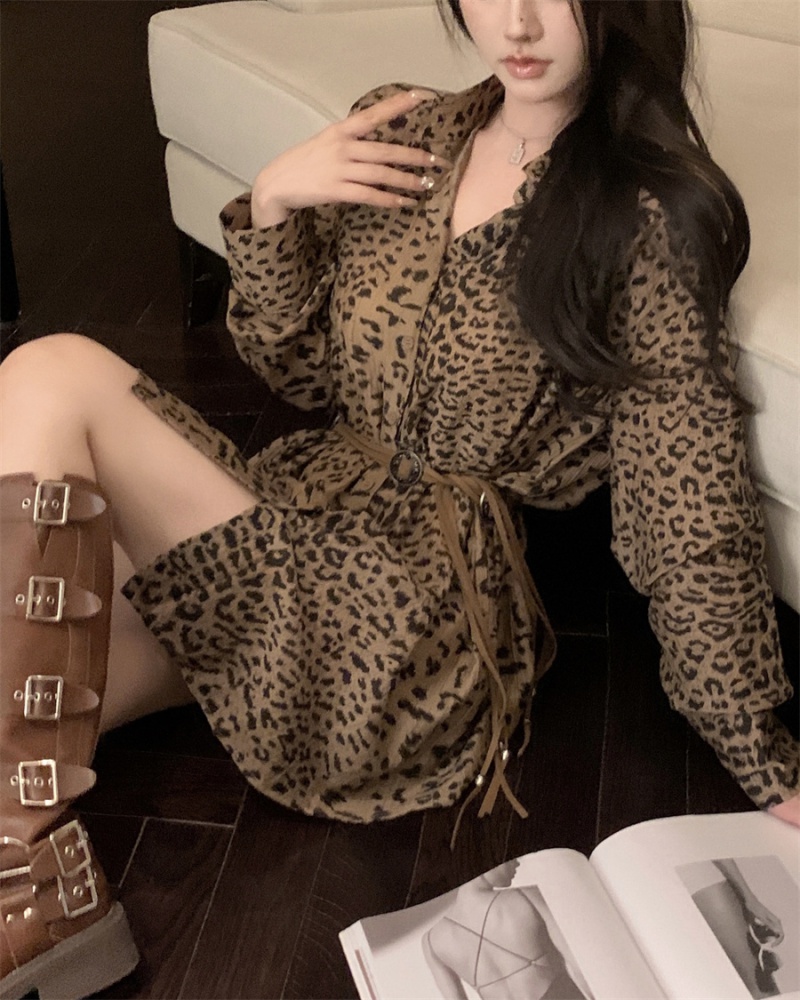 Temperament leopard dress with belt spring shirt