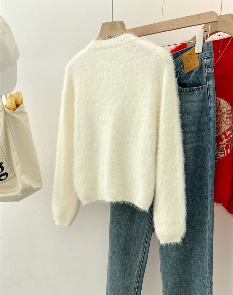 Red autumn and winter Chinese style embroidery loose sweater