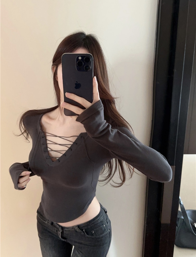Spring and autumn arc bandage bottoming shirt for women