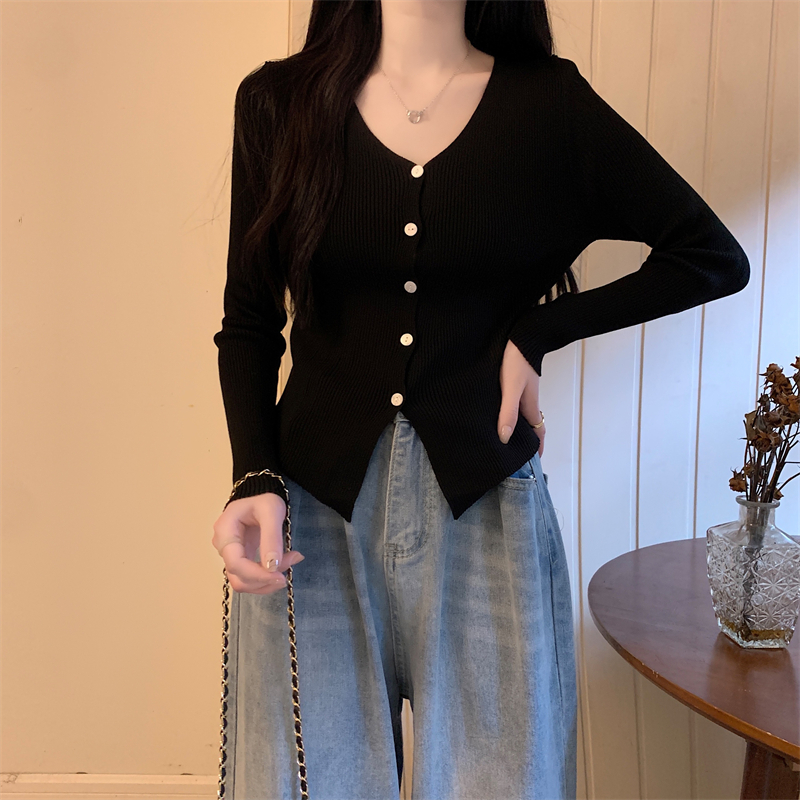 Single-breasted slim cardigan bottoming sweater for women