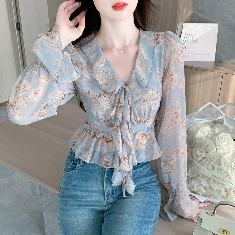 Floral spring chiffon shirt V-neck tops for women