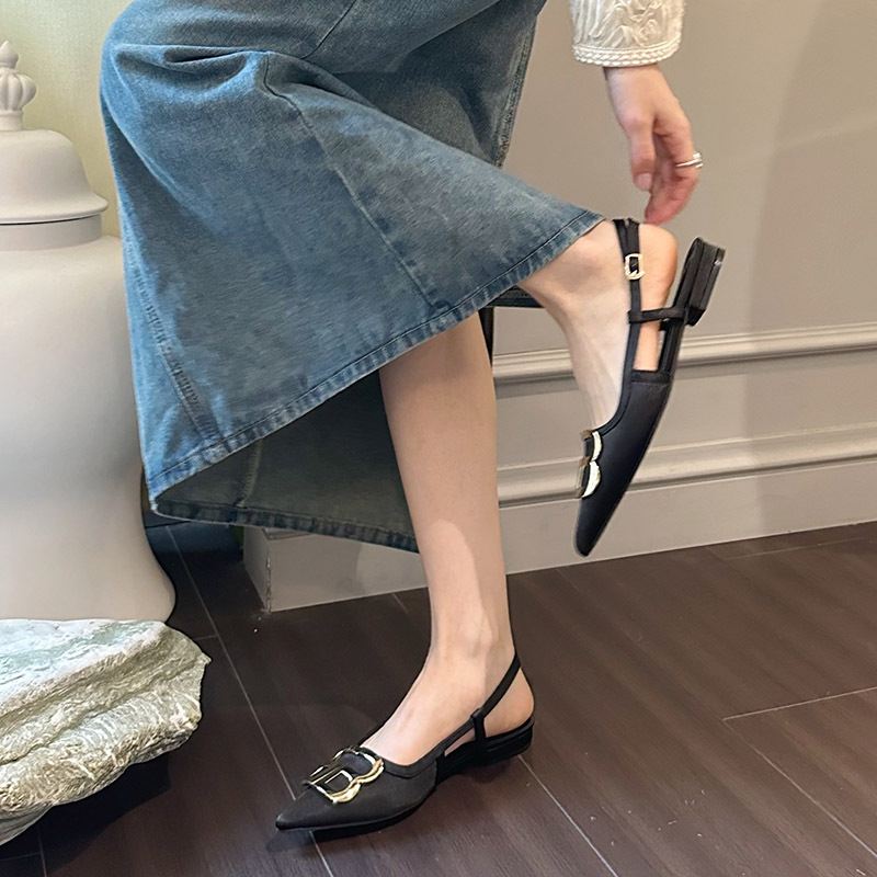Metal buckles thick low shoes pointed all-match sandals