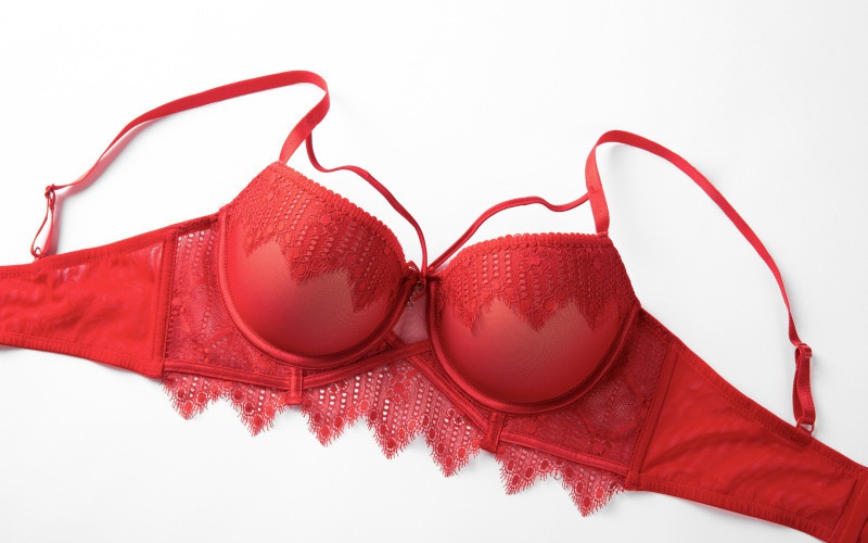 Red gather sexy enticement lace large yard Bra a set