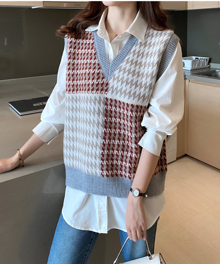 Knitted loose sweater spring outside the ride vest for women
