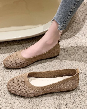 Low flattie square head peas shoes for women