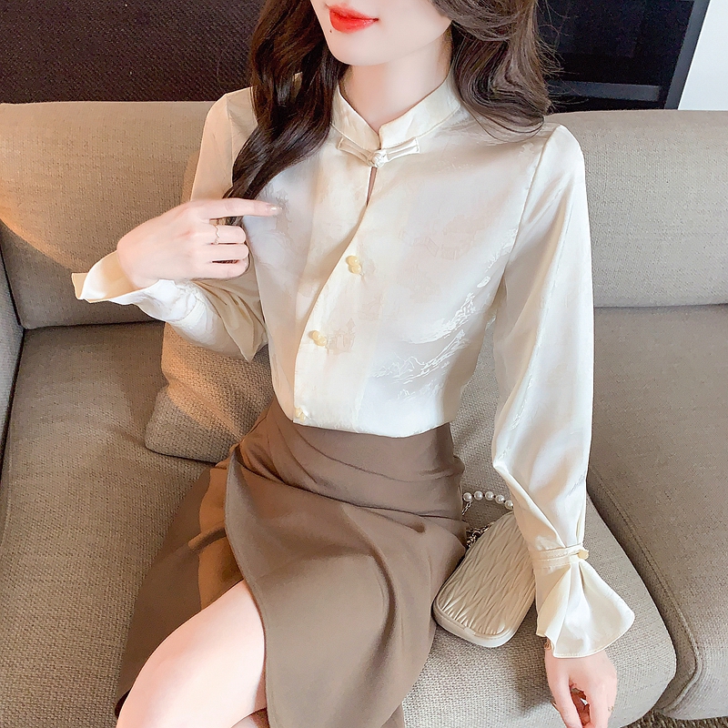 Spring and autumn commuting long sleeve shirt for women