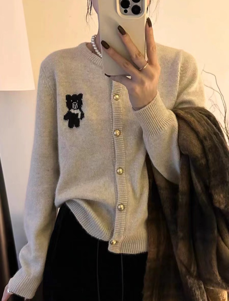 Wool knitted sweater buckle diamond coat for women