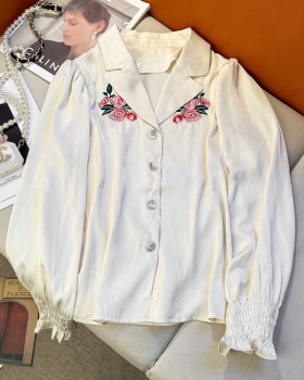 Spring embroidery tops France style retro shirt