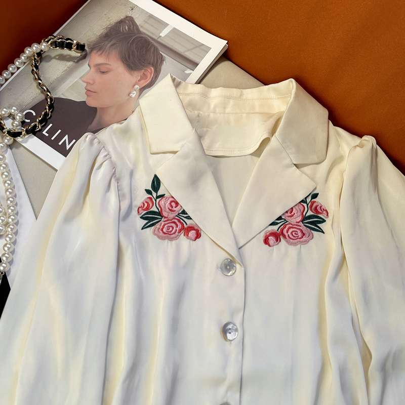Spring embroidery tops France style retro shirt