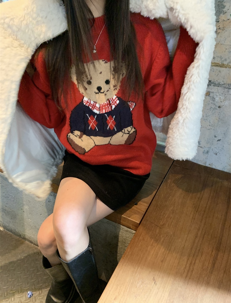 Temperament round neck cubs tops short show young sweater for women
