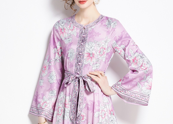 Spring trumpet sleeves court style dress