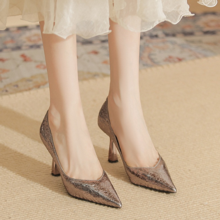 Sheepskin low shoes pointed high-heeled shoes for women