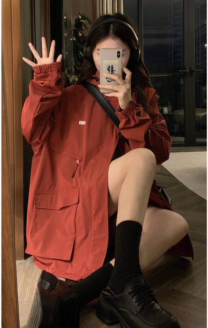 Outdoor sports red jacket hooded Japanese style coat