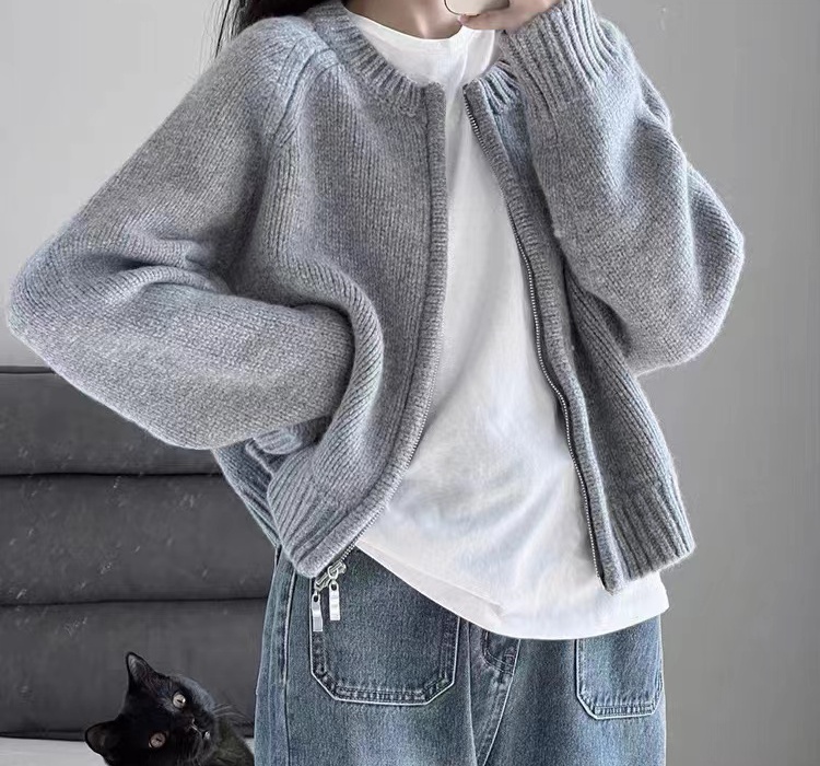 Retro knitted cardigan short zip coat for women