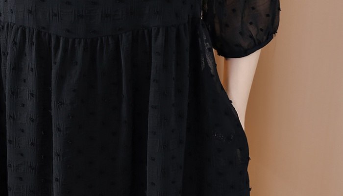 Jacquard round neck black lantern sleeve dress for women