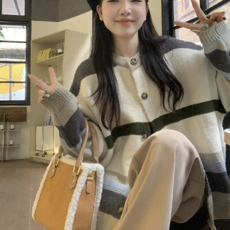 Lazy retro cardigan Korean style stereoscopic coat