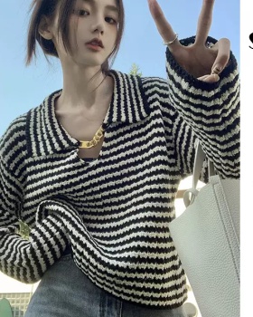 Lapel Hepburn style tops unique sweater for women