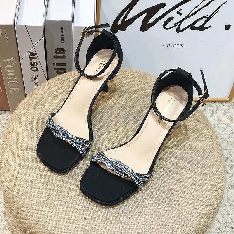 Niche lady sandals fine-root high-heeled shoes