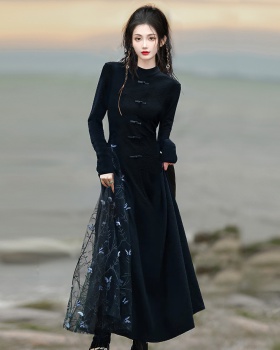 Chinese style long sleeve black dress