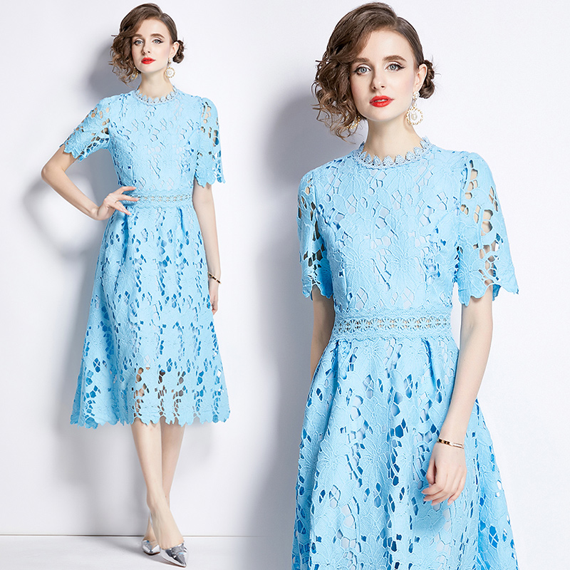 Embroidery lace dress