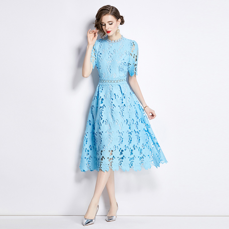 Embroidery lace dress