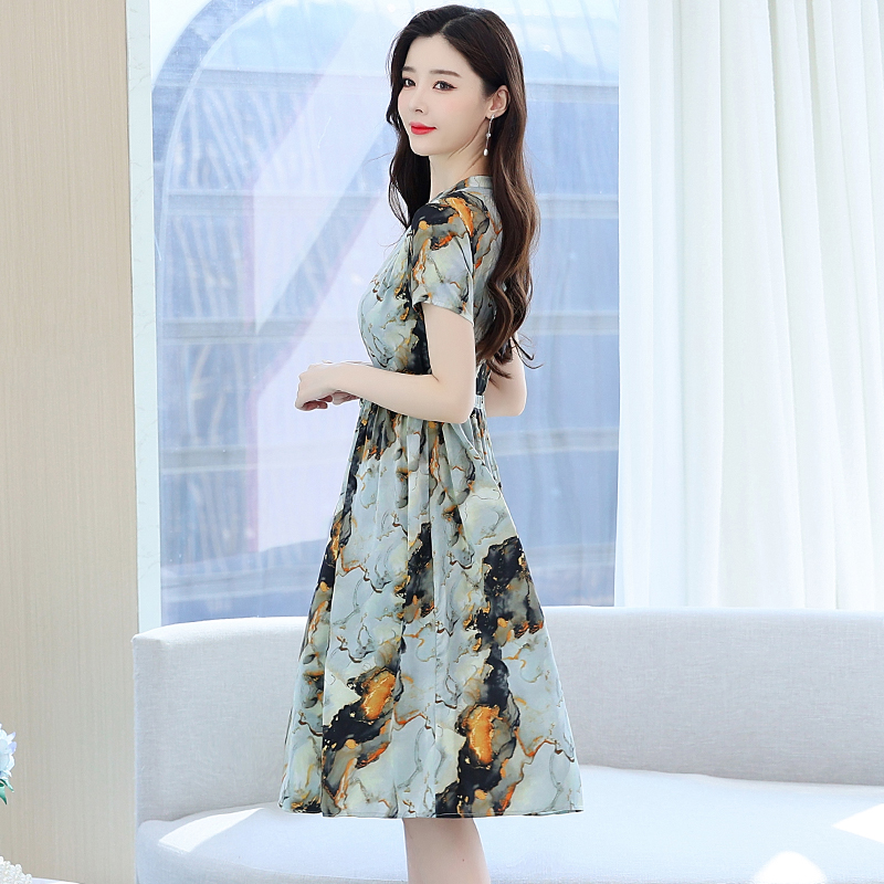 Middle-aged noble dress Western style long dress for women