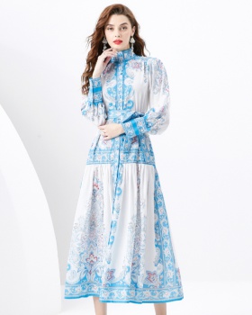 Court style retro spring and summer dress