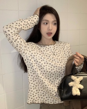 Knitted fashion floral bottoming T-shirt