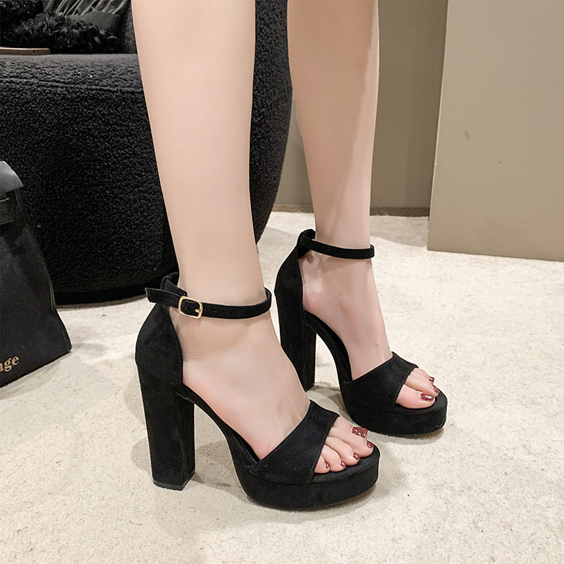 Sexy all-match platform thick black sandals for women