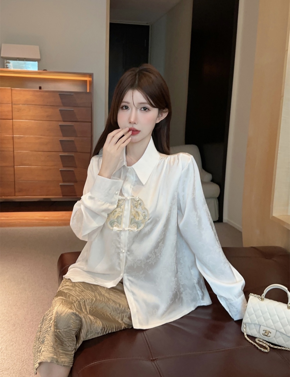 Spring long sleeve shirt embroidery skirt a set for women