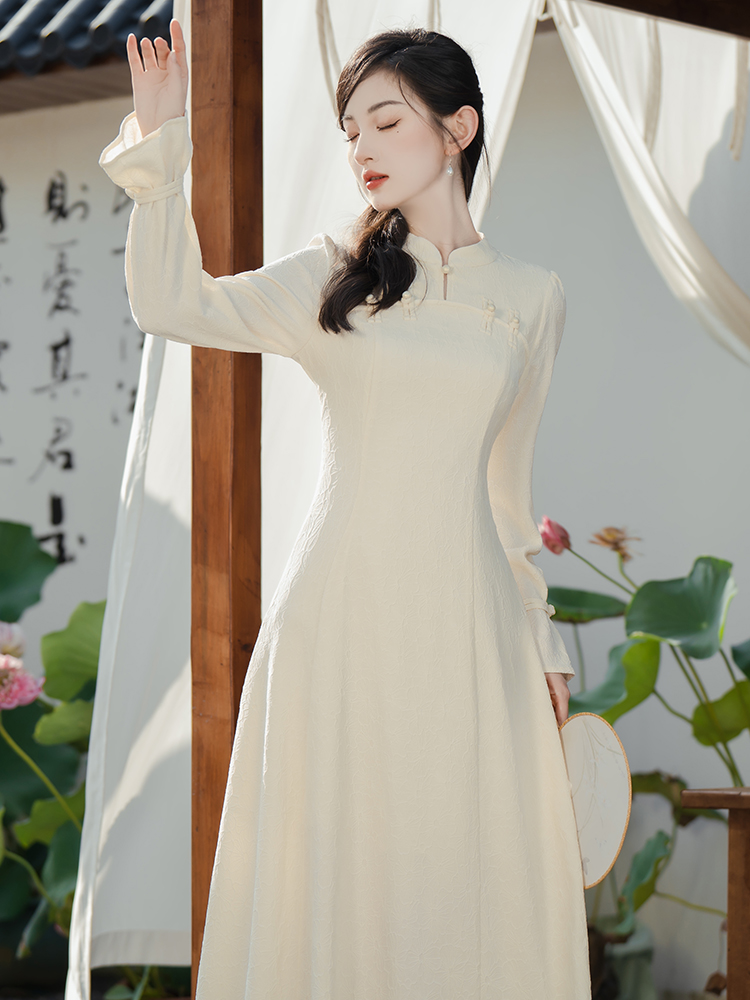 Chinese style dress