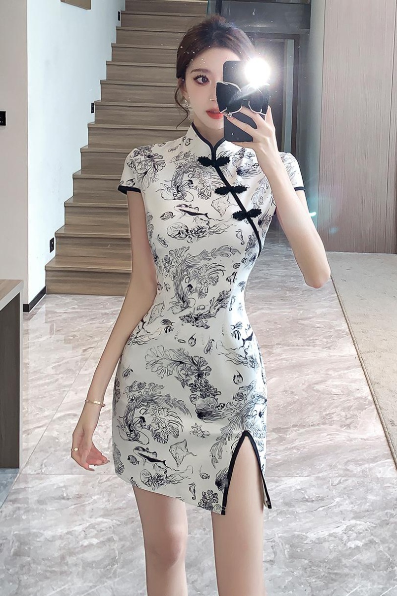 Split short dress maiden Chinese style cheongsam