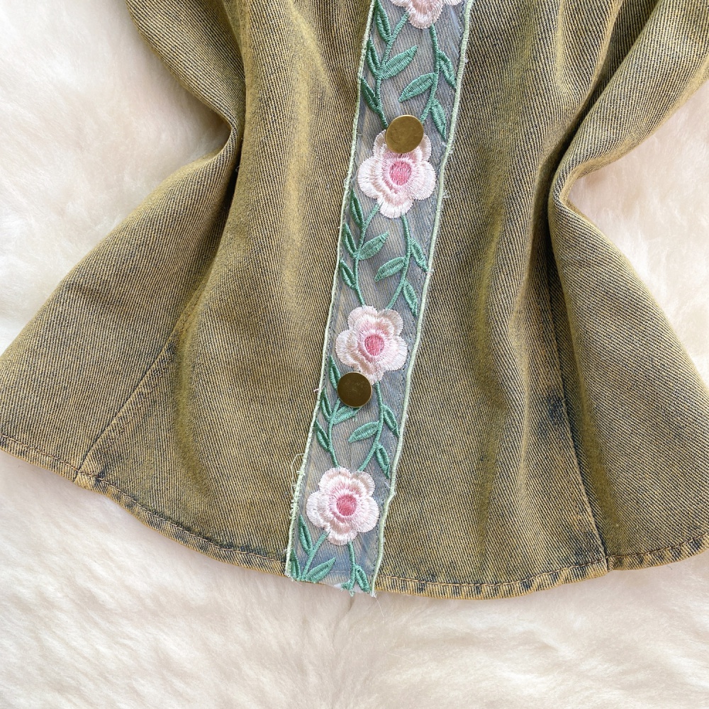 Retro denim flowers tops embroidery sweet vest for women