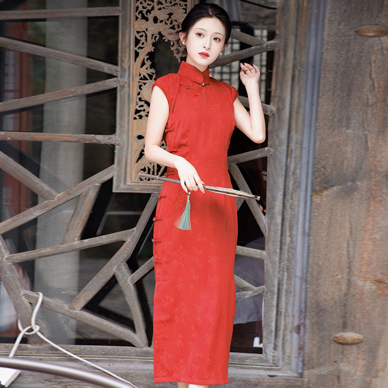 Long Chinese style dress jacquard slim cheongsam