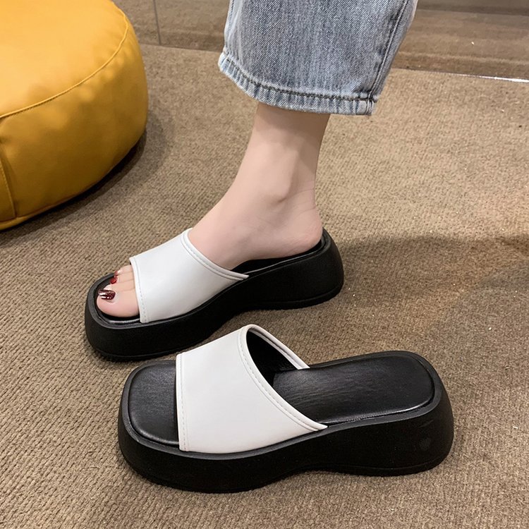 Square head slippers thick crust shoes for women