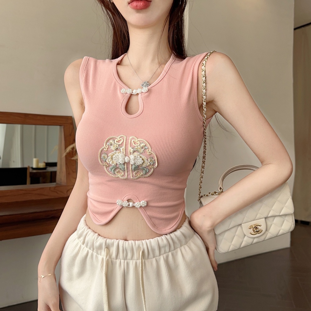 Spring and summer vest enticement tops for women