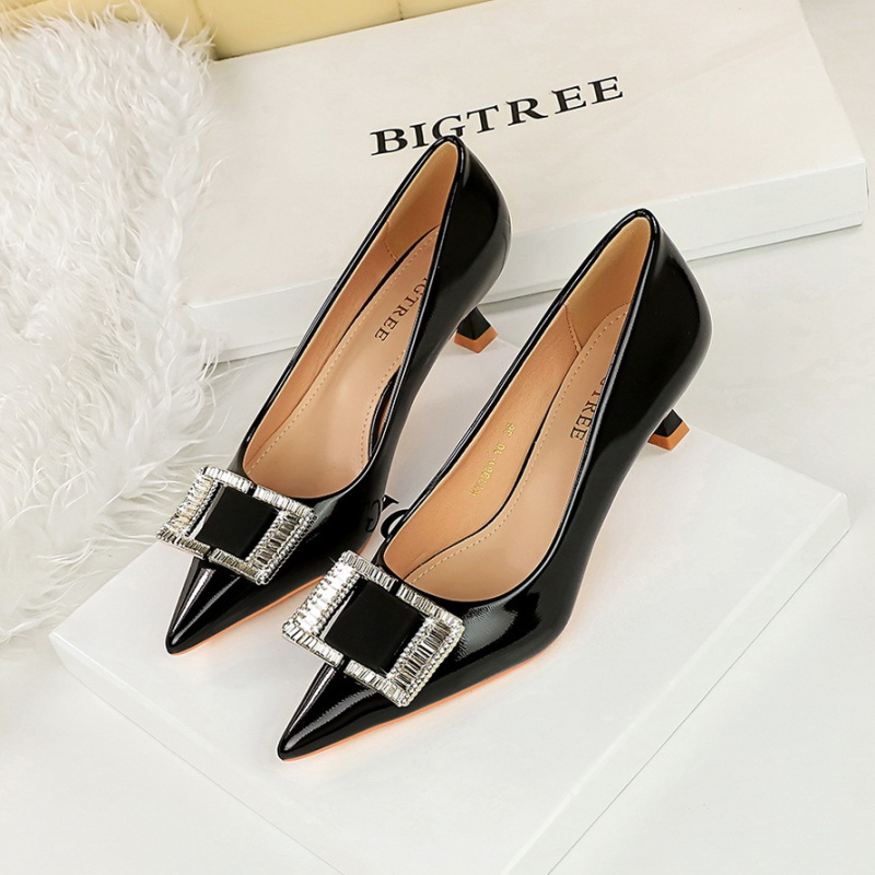 Rhinestone buckle middle-heel shoes for women