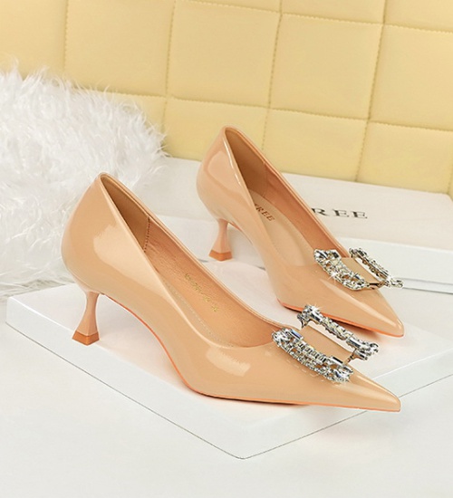 Metal middle-heel light luxury low shoes for women